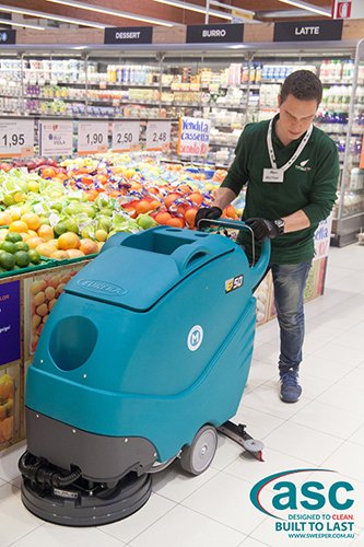 ASC Eureka E50 with man 6