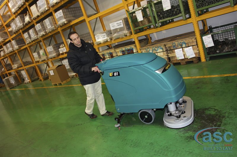ASC Eureka E81 scrubber with  man 3