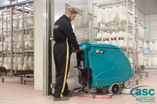 nav ASC Eureka E81 scrubber with  man 2