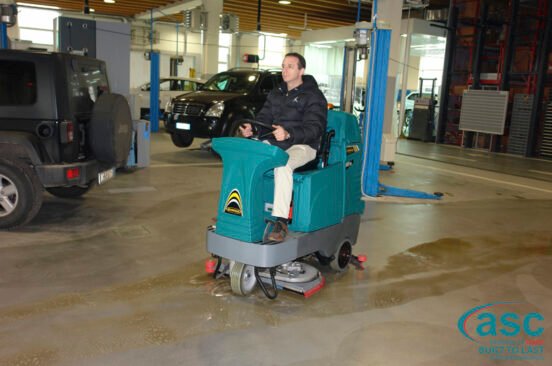 nav ASC Eureka E85 scrubber with man 5