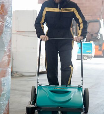 nav ASC Mep Eureka sweeper with man 6