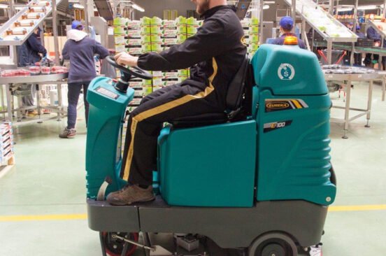 nav ASC Eureka E100 Sweeper with man 8