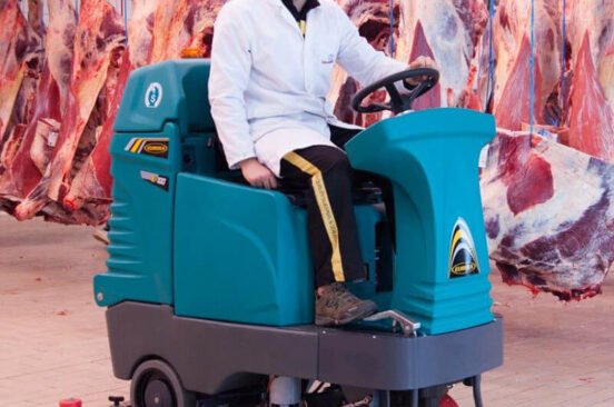 nav ASC Eureka E100 Sweeper with man 7