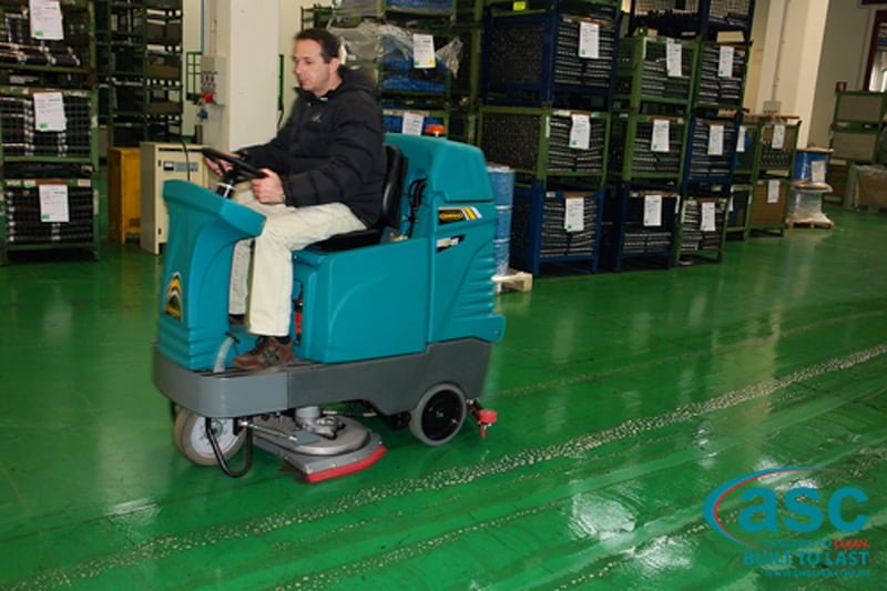 ASC Eureka E85 scrubber with man 4