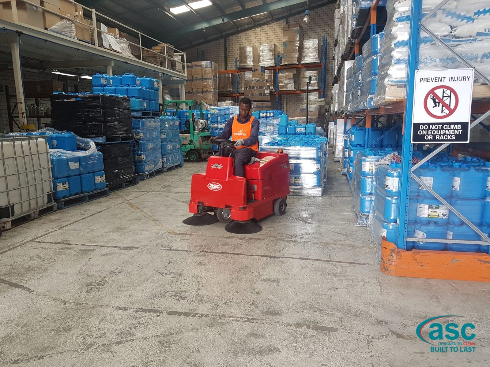 Ex-Fleet M3 Sweeper At ODN Forklift Facility 1