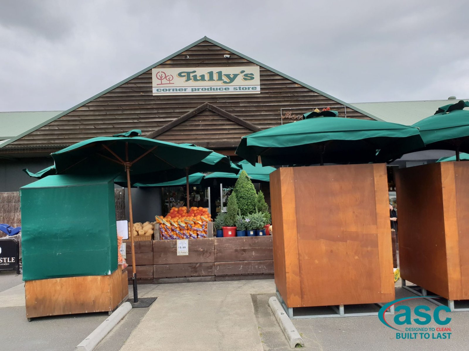 Tully's Corner Produce Store