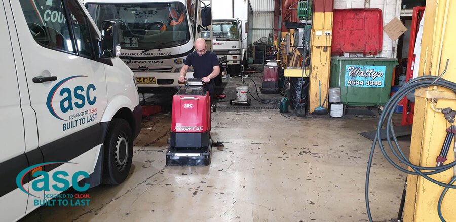 Man Using ASC Factory Cat Scrubber 1