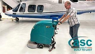 GSM Helicopter Sparkling Clean Hangar