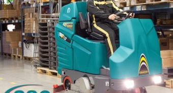 Industrial Ride-on Floor Scrubber