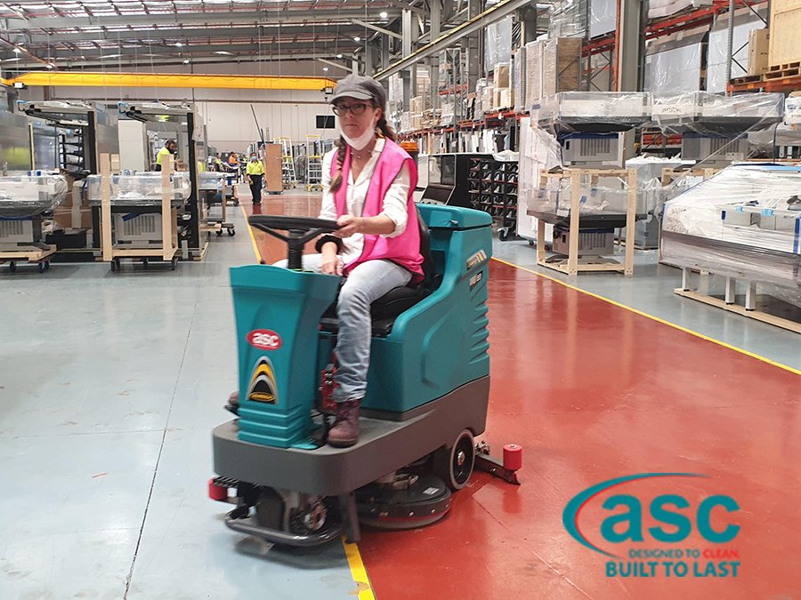 Ride-On Floor Scrubber Machine